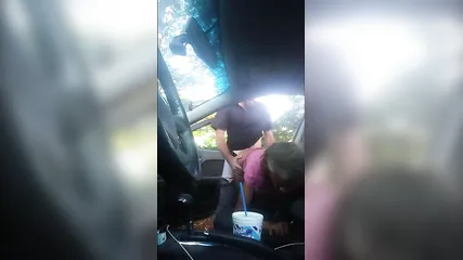 Вывез на природу зрелую женщину и раком её поимел в пизду