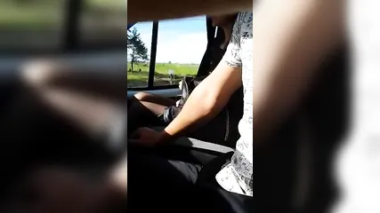 Дальнобойщик расслабился, поимев в кабине проститутку